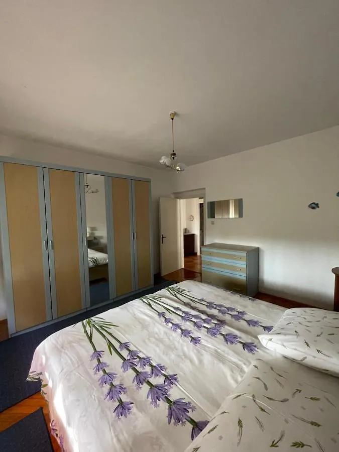 Apartment Apartmani Pavat Dramalj