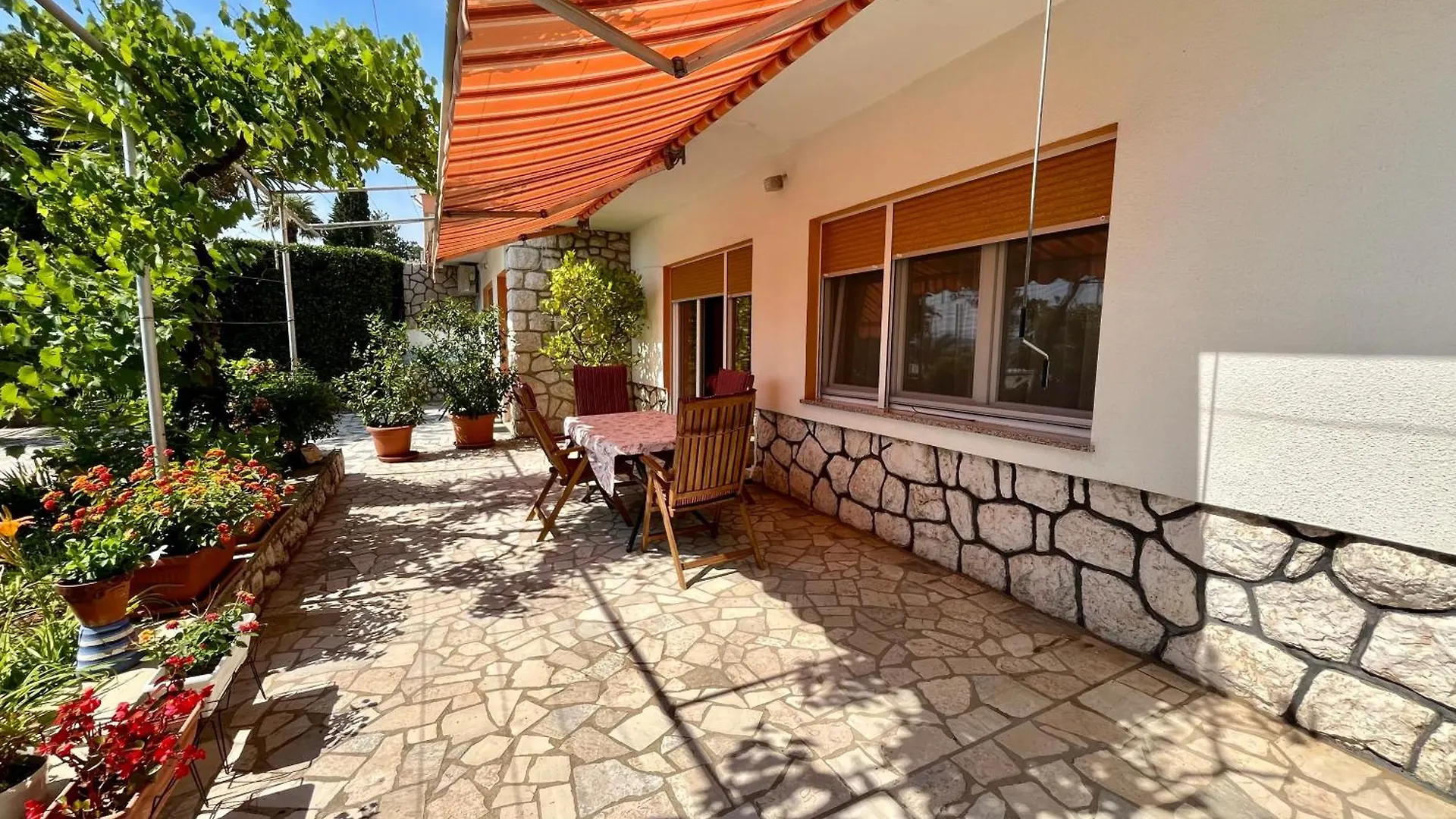 Apartment Apartmani Pavat Dramalj Croatia